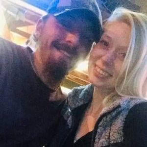 Meet your Posher, Charles